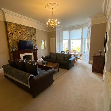 Beautiful & Bright 2 Bed Flat Murrayfield Edynburg Zewnętrze zdjęcie