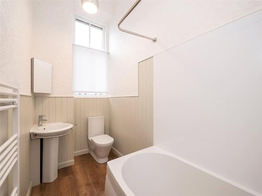 Beautiful & Bright 2 Bed Flat Murrayfield Edynburg Zewnętrze zdjęcie