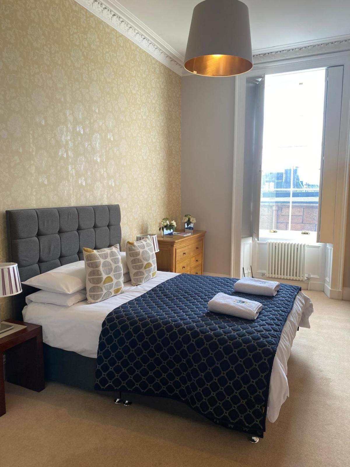 Beautiful & Bright 2 Bed Flat Murrayfield Edynburg Zewnętrze zdjęcie